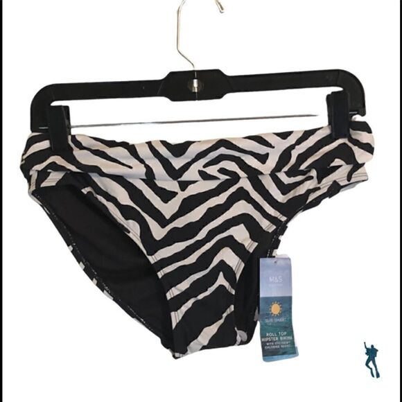 M&S designer collection animal print 2 piece swim suit. SPF 30 - Picture 8 of 10
